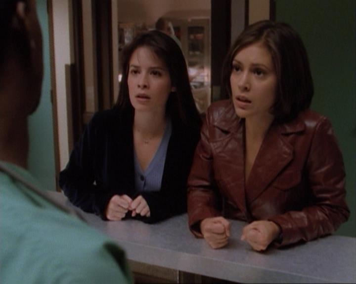 Charmed-Online-dot-net_105DreamSorcerer2112.jpg