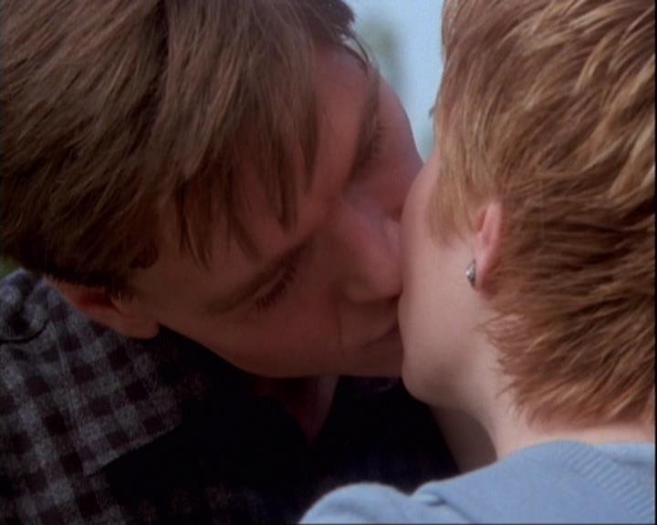 Charmed-Online-dot-net_106TheWeddingFromHell0053.jpg Charmed-Online-dot-net_106TheWeddingFromHell0053.jpg