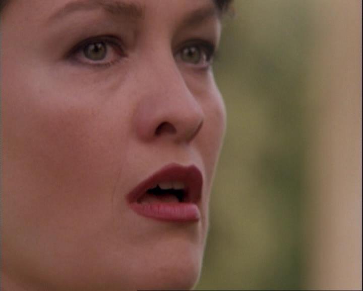 Charmed-Online-dot-net_106TheWeddingFromHell0091.jpg Charmed-Online-dot-net_106TheWeddingFromHell0091.jpg