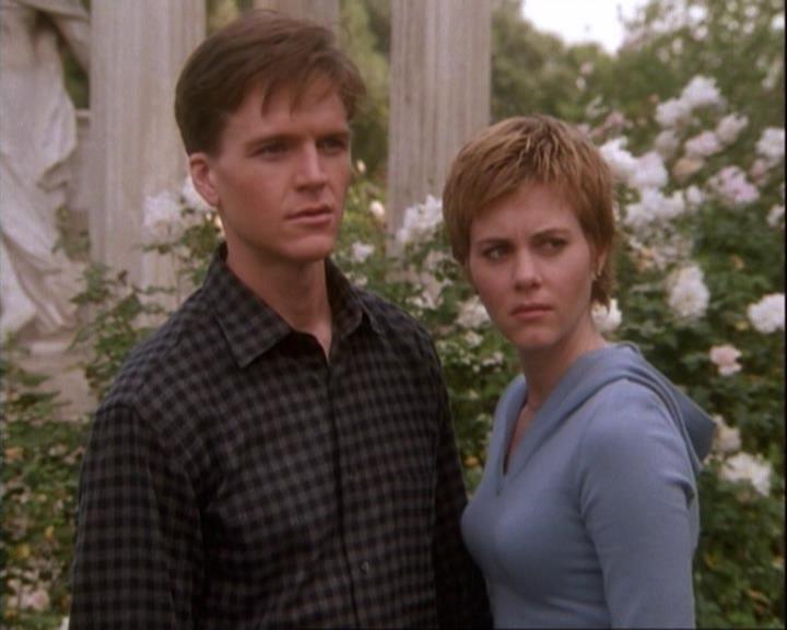 Charmed-Online-dot-net_106TheWeddingFromHell0099.jpg