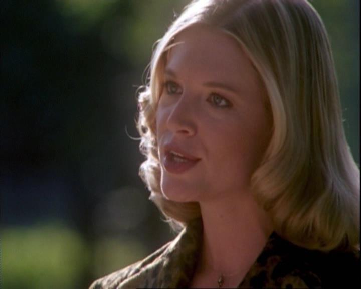 Charmed-Online-dot-net_106TheWeddingFromHell0125.jpg Charmed-Online-dot-net_106TheWeddingFromHell0125.jpg