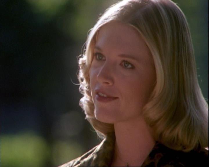 Charmed-Online-dot-net_106TheWeddingFromHell0126.jpg Charmed-Online-dot-net_106TheWeddingFromHell0126.jpg