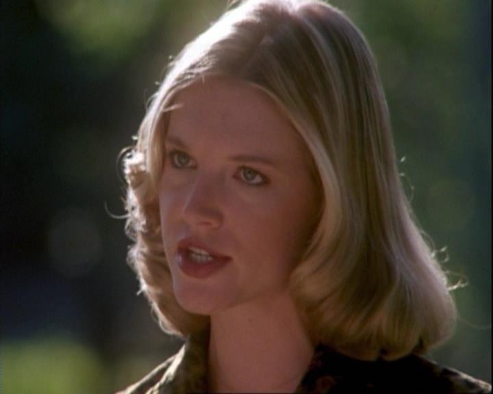 Charmed-Online-dot-net_106TheWeddingFromHell0144.jpg Charmed-Online-dot-net_106TheWeddingFromHell0144.jpg