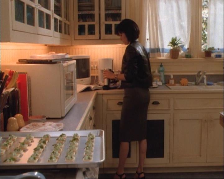 Charmed-Online-dot-net_106TheWeddingFromHell0361.jpg Charmed-Online-dot-net_106TheWeddingFromHell0361.jpg