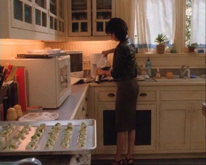 Charmed-Online-dot-net_106TheWeddingFromHell0362.jpg Charmed-Online-dot-net_106TheWeddingFromHell0362.jpg