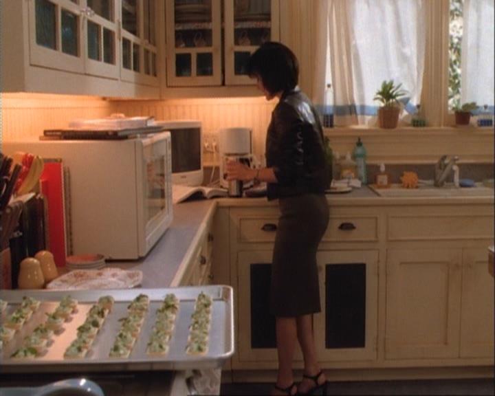 Charmed-Online-dot-net_106TheWeddingFromHell0366.jpg Charmed-Online-dot-net_106TheWeddingFromHell0366.jpg