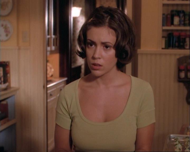 Charmed-Online-dot-net_106TheWeddingFromHell0415.jpg Charmed-Online-dot-net_106TheWeddingFromHell0415.jpg