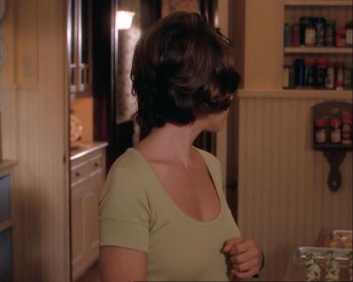 Charmed-Online-dot-net_106TheWeddingFromHell0460.jpg