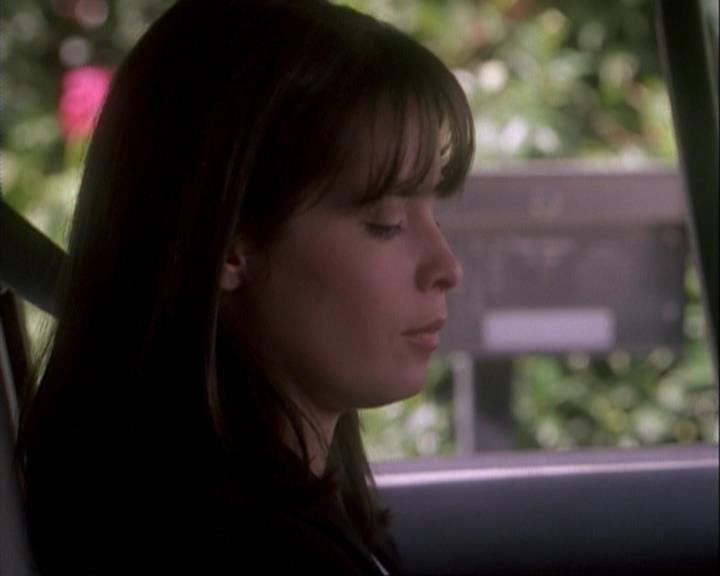 Charmed-Online-dot-net_106TheWeddingFromHell0526.jpg