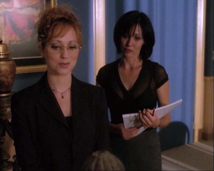 Charmed-Online-dot-net_106TheWeddingFromHell0534.jpg