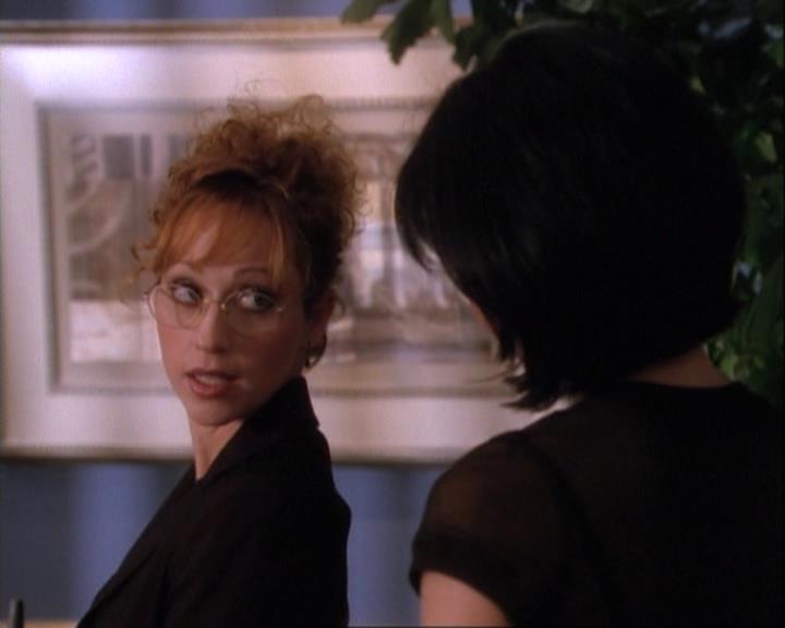 Charmed-Online-dot-net_106TheWeddingFromHell0541.jpg