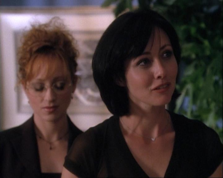 Charmed-Online-dot-net_106TheWeddingFromHell0544.jpg
