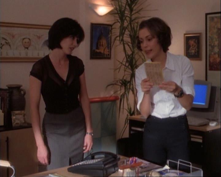 Charmed-Online-dot-net_106TheWeddingFromHell0580.jpg Charmed-Online-dot-net_106TheWeddingFromHell0580.jpg