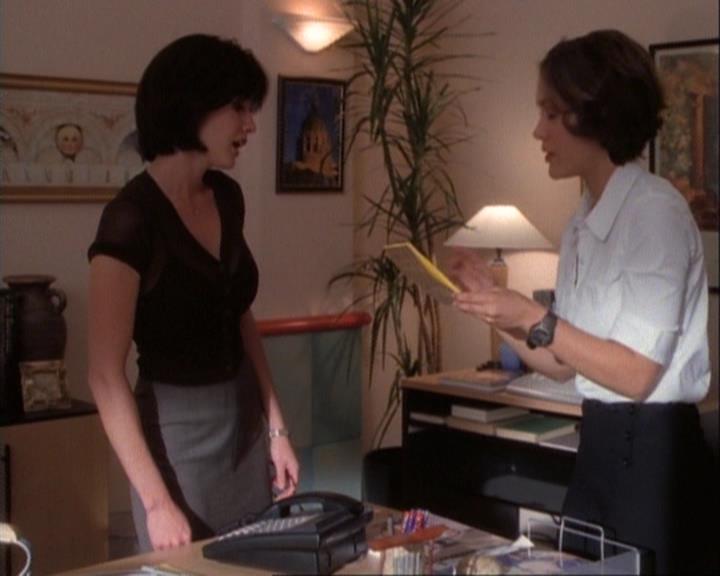 Charmed-Online-dot-net_106TheWeddingFromHell0581.jpg Charmed-Online-dot-net_106TheWeddingFromHell0581.jpg