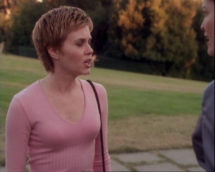 Charmed-Online-dot-net_106TheWeddingFromHell0651.jpg