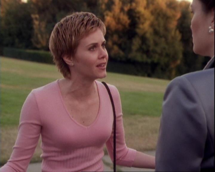 Charmed-Online-dot-net_106TheWeddingFromHell0654.jpg