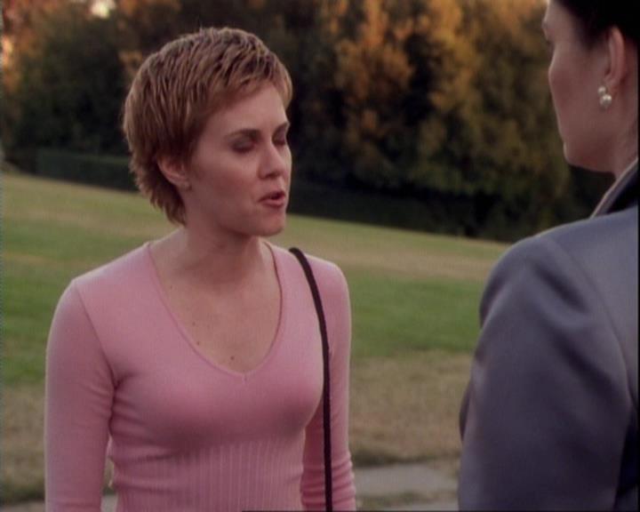 Charmed-Online-dot-net_106TheWeddingFromHell0658.jpg