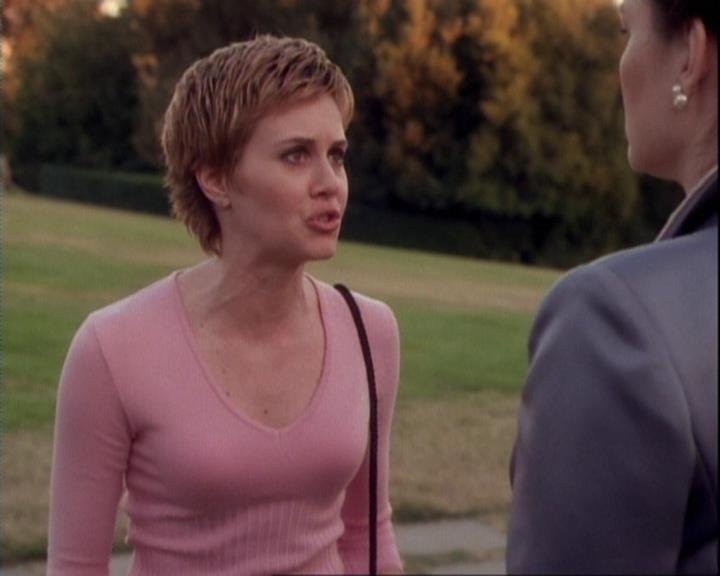 Charmed-Online-dot-net_106TheWeddingFromHell0660.jpg