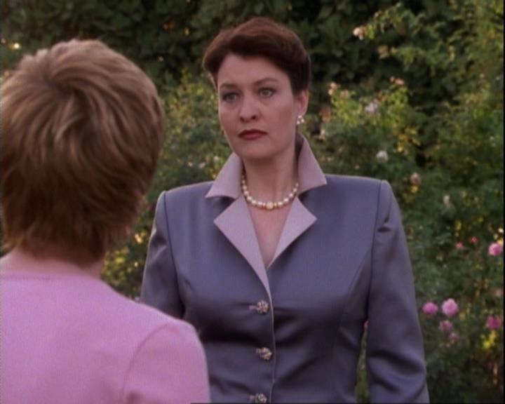 Charmed-Online-dot-net_106TheWeddingFromHell0661.jpg