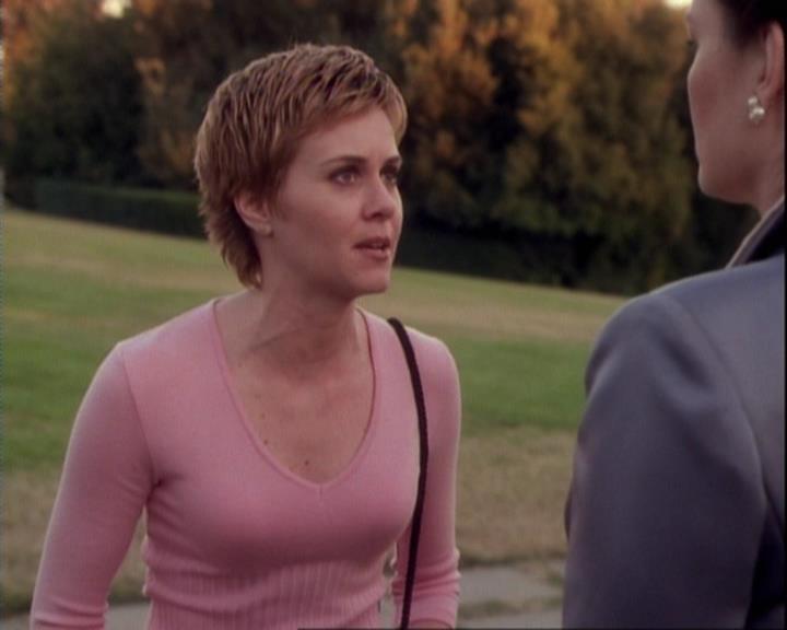 Charmed-Online-dot-net_106TheWeddingFromHell0663.jpg