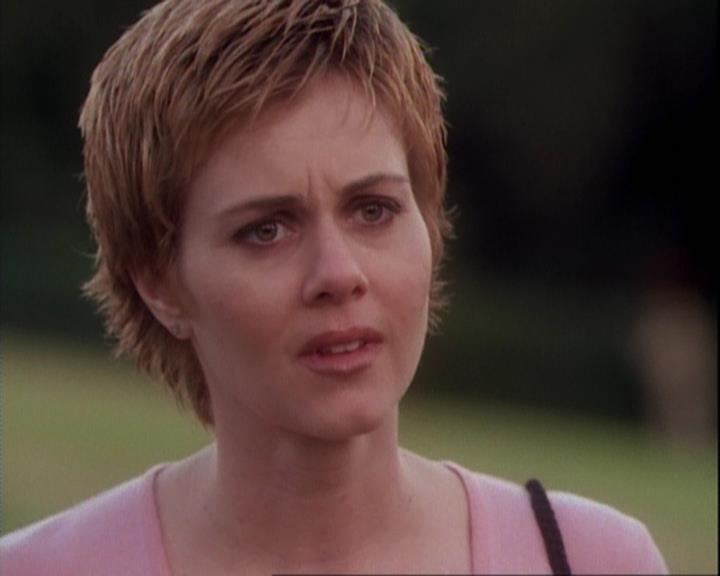 Charmed-Online-dot-net_106TheWeddingFromHell0685.jpg