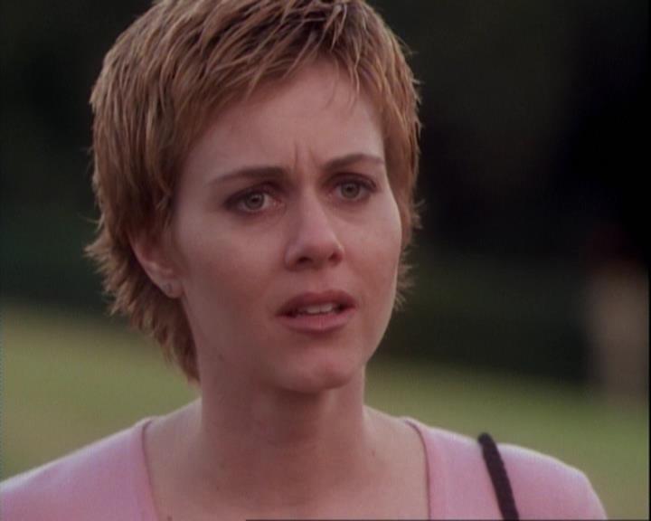 Charmed-Online-dot-net_106TheWeddingFromHell0686.jpg