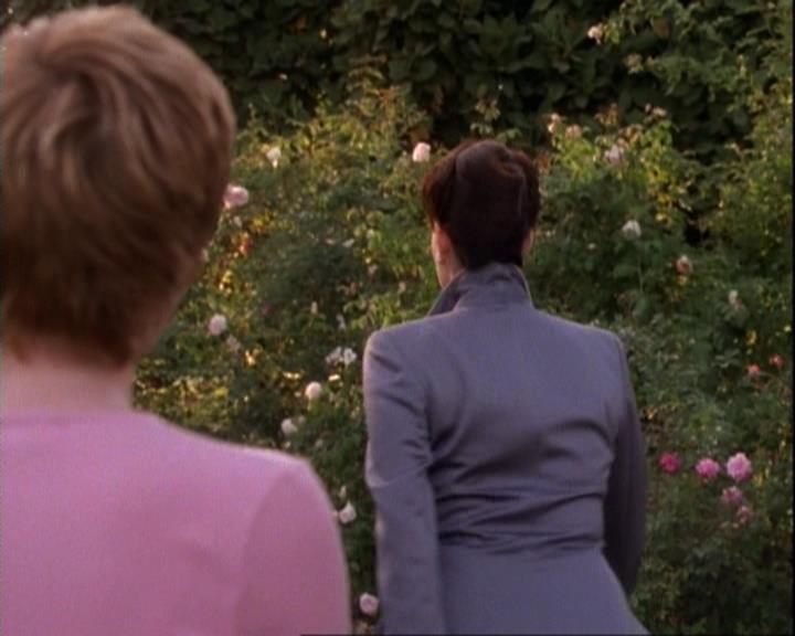 Charmed-Online-dot-net_106TheWeddingFromHell0698.jpg