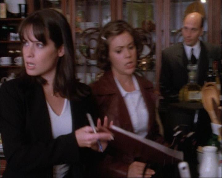 Charmed-Online-dot-net_106TheWeddingFromHell0747.jpg