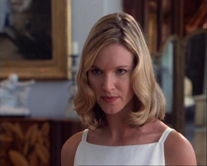 Charmed-Online-dot-net_106TheWeddingFromHell0844.jpg