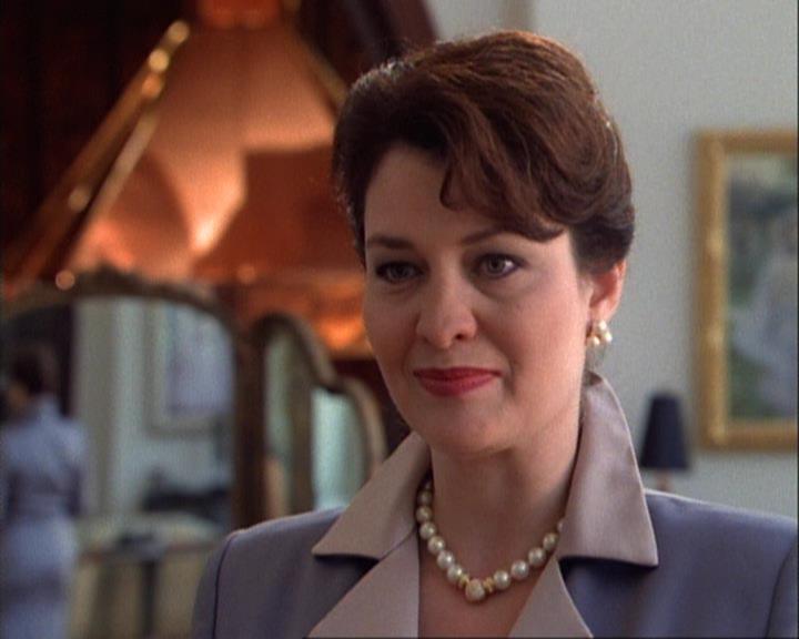 Charmed-Online-dot-net_106TheWeddingFromHell0855.jpg