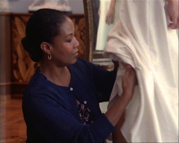 Charmed-Online-dot-net_106TheWeddingFromHell0879.jpg