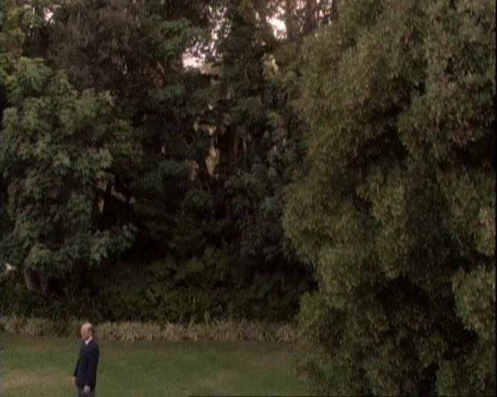 Charmed-Online-dot-net_106TheWeddingFromHell0896.jpg Charmed-Online-dot-net_106TheWeddingFromHell0896.jpg