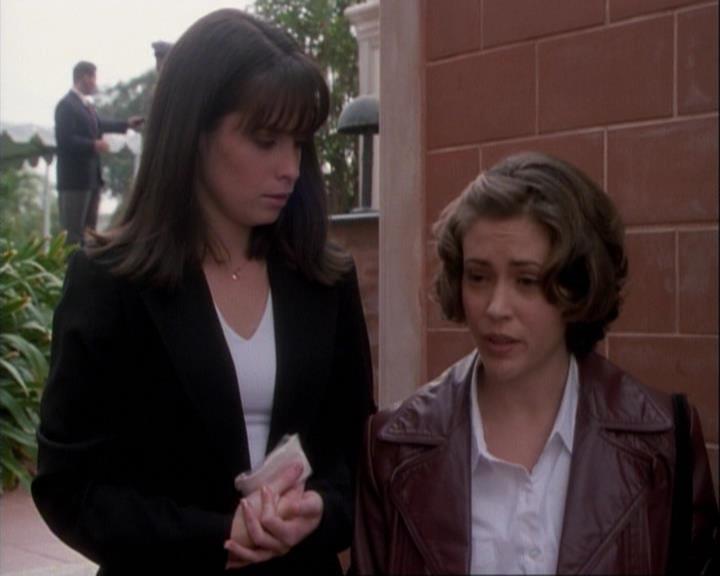 Charmed-Online-dot-net_106TheWeddingFromHell1104.jpg
