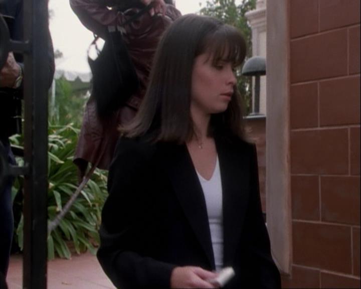 Charmed-Online-dot-net_106TheWeddingFromHell1128.jpg Charmed-Online-dot-net_106TheWeddingFromHell1128.jpg