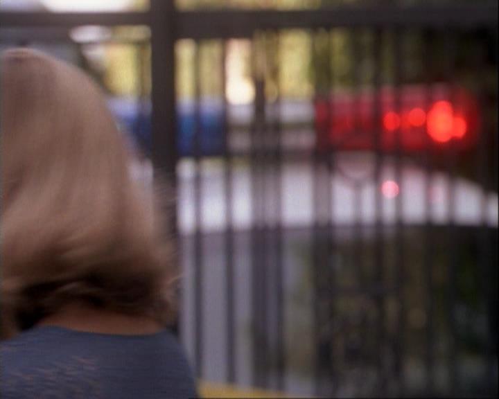 Charmed-Online-dot-net_106TheWeddingFromHell1160.jpg Charmed-Online-dot-net_106TheWeddingFromHell1160.jpg