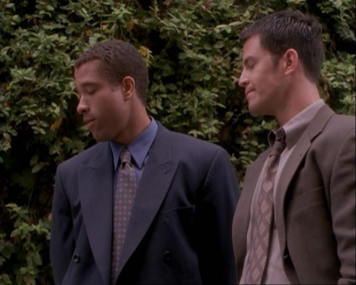 Charmed-Online-dot-net_106TheWeddingFromHell1171.jpg Charmed-Online-dot-net_106TheWeddingFromHell1171.jpg