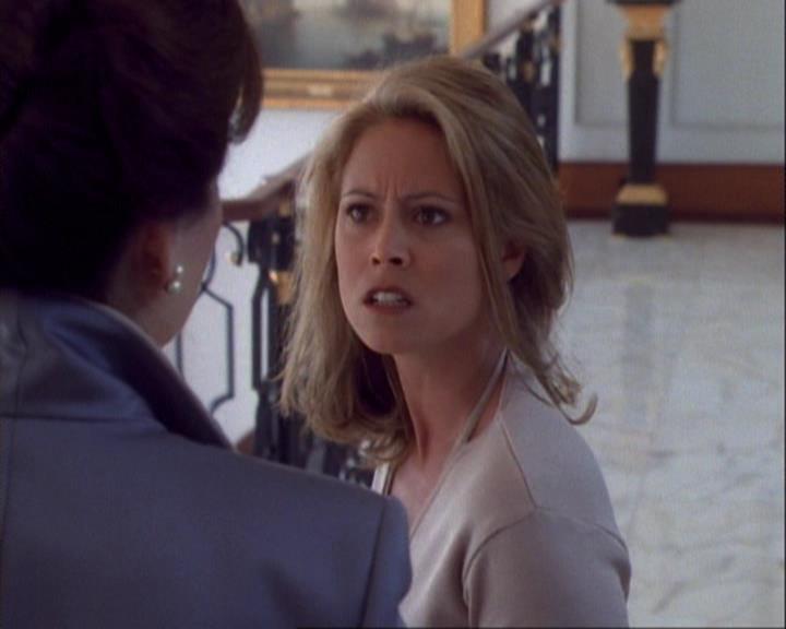 Charmed-Online-dot-net_106TheWeddingFromHell1195.jpg