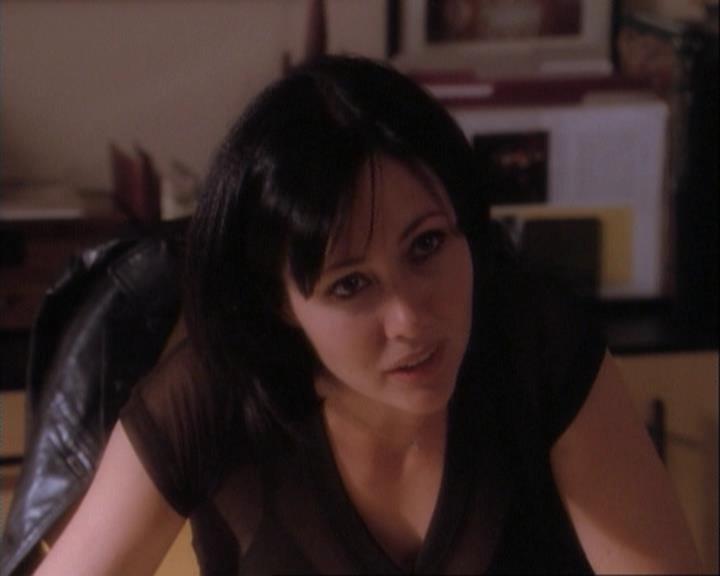 Charmed-Online-dot-net_106TheWeddingFromHell1261.jpg