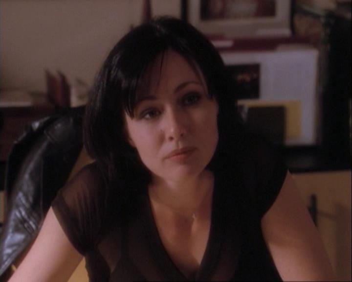 Charmed-Online-dot-net_106TheWeddingFromHell1273.jpg