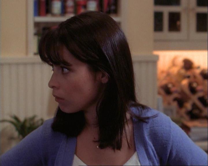 Charmed-Online-dot-net_106TheWeddingFromHell1546.jpg