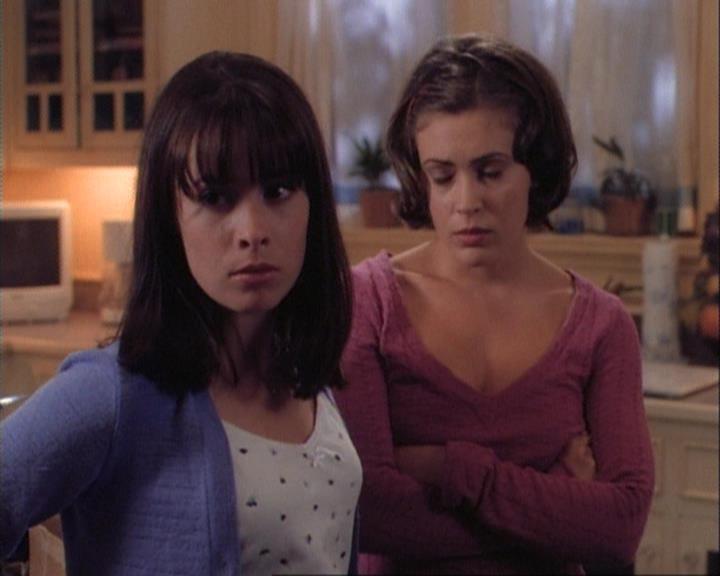 Charmed-Online-dot-net_106TheWeddingFromHell1553.jpg