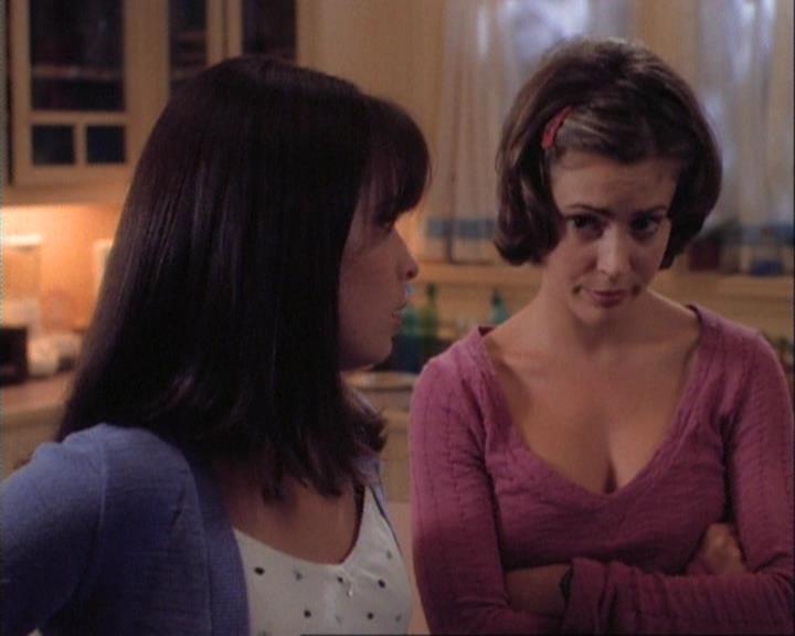 Charmed-Online-dot-net_106TheWeddingFromHell1570.jpg