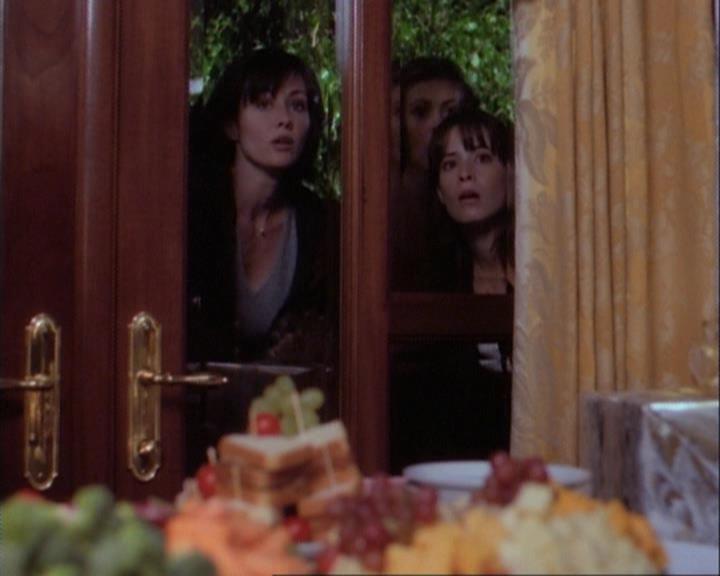 Charmed-Online-dot-net_106TheWeddingFromHell1602.jpg