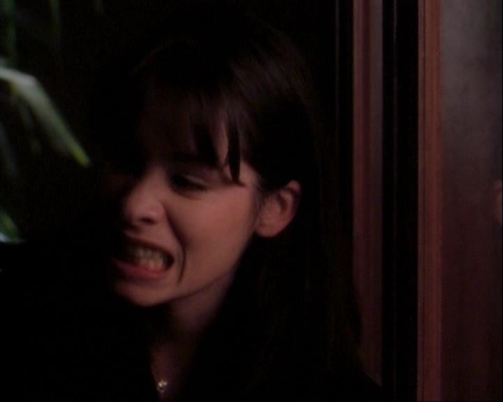 Charmed-Online-dot-net_106TheWeddingFromHell1615.jpg