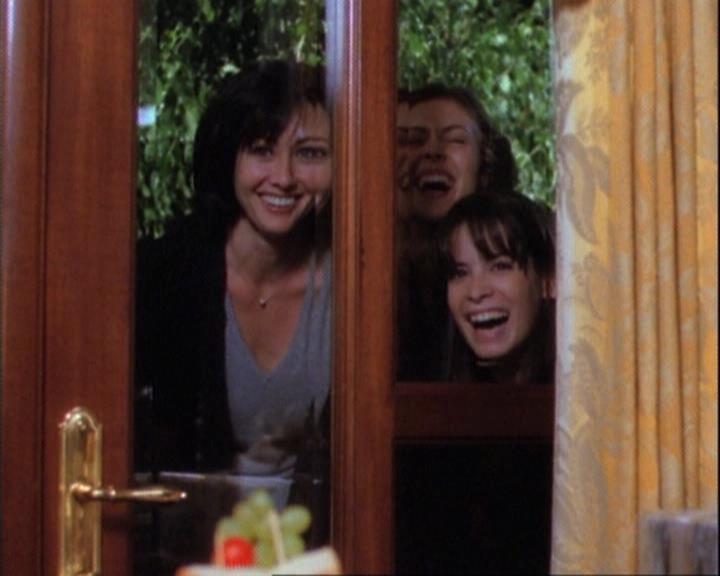 Charmed-Online-dot-net_106TheWeddingFromHell1662.jpg