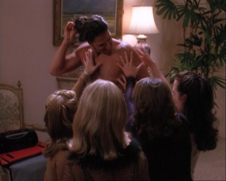 Charmed-Online-dot-net_106TheWeddingFromHell1664.jpg