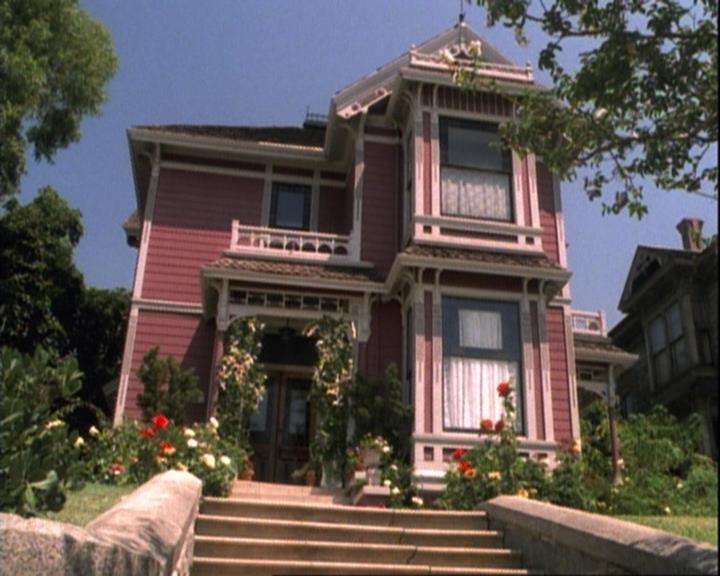 Charmed-Online-dot-net_106TheWeddingFromHell1687.jpg