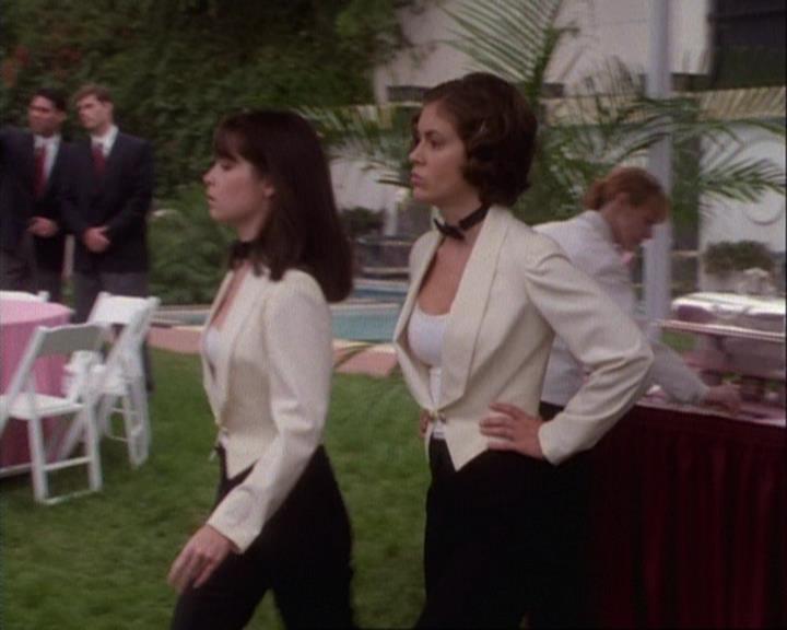 Charmed-Online-dot-net_106TheWeddingFromHell1799.jpg