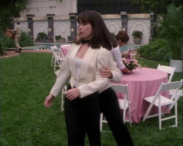 Charmed-Online-dot-net_106TheWeddingFromHell1813.jpg
