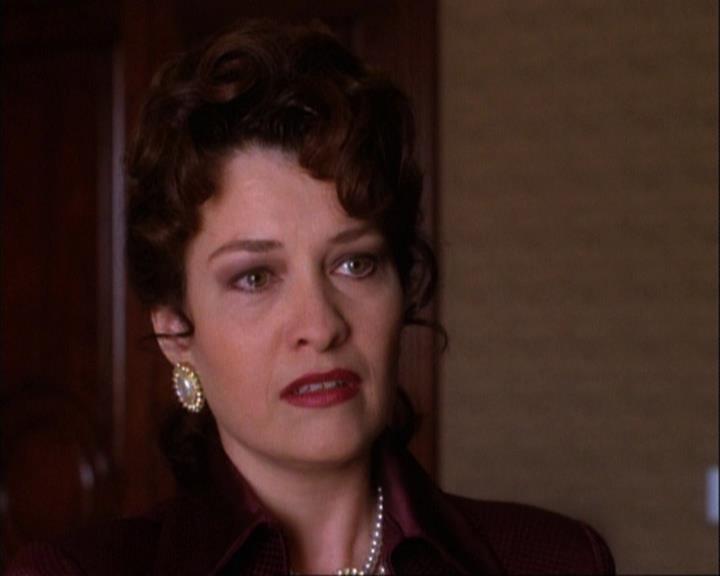 Charmed-Online-dot-net_106TheWeddingFromHell1947.jpg